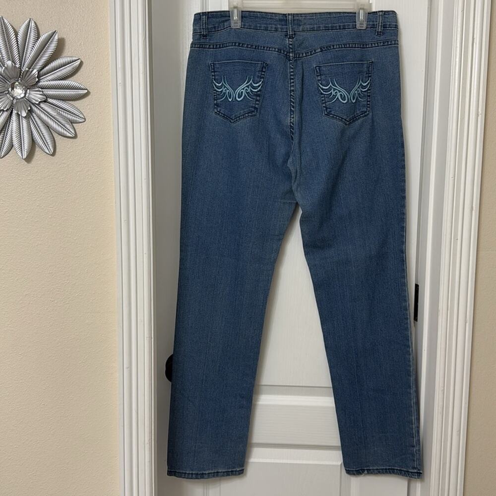 F& F light wash blue denim jeans straight size 13
